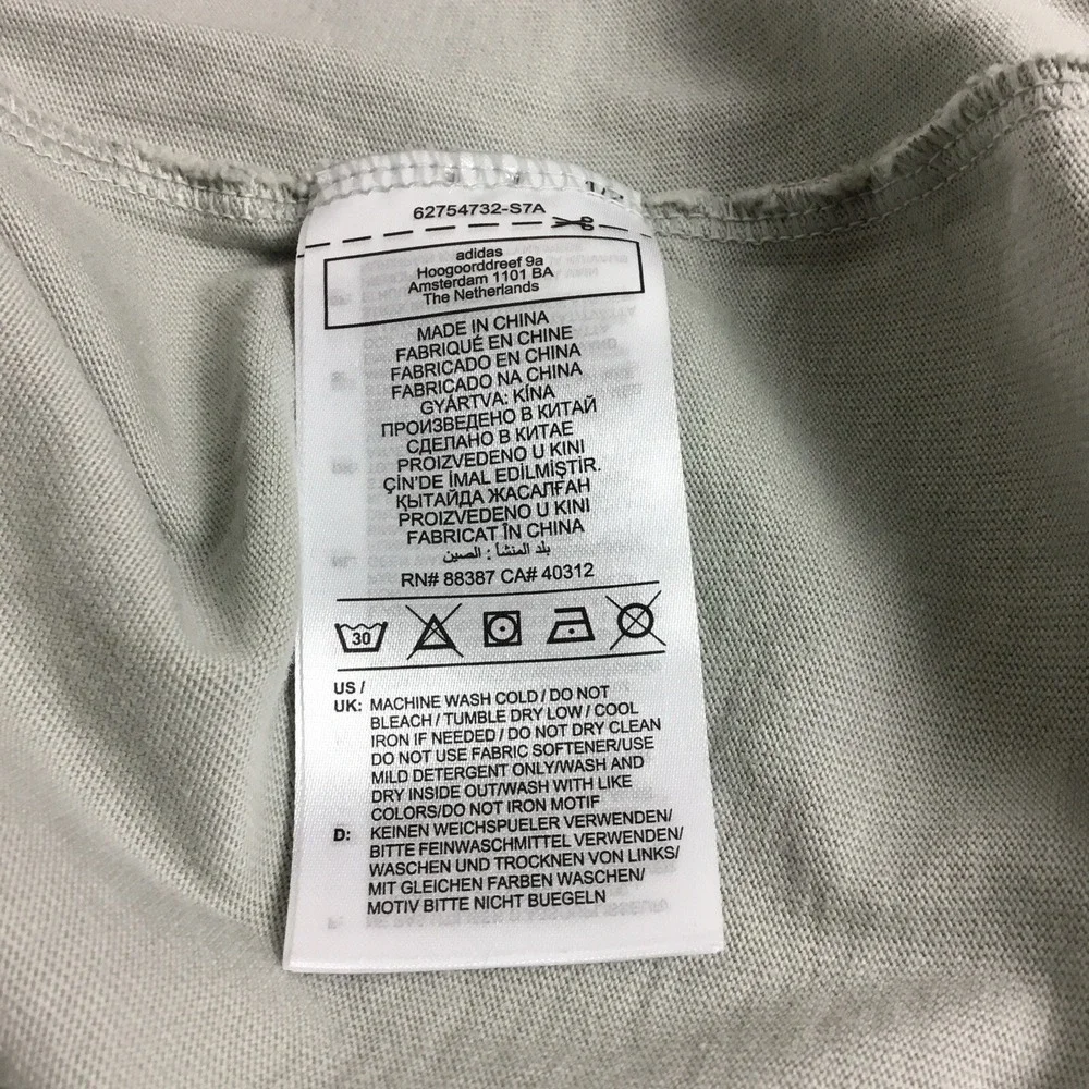 Adidas Basketball Mens Large Gray Mock Neck‎ Long Sleeve Graphic T-Shirt L